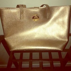 Gently Used MICHAEL KORS rose gold tote